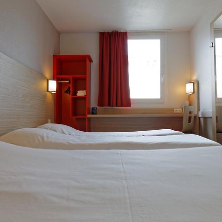พรีเมียรคลาสลีออนซุดปิแอร์เบไนท์ Hotel Irigny ภายนอก รูปภาพ